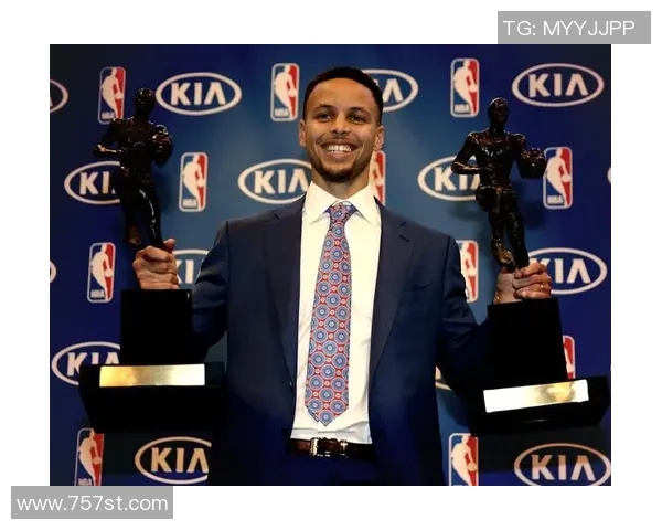 回顾足球传奇瞬间致敬明星球员的精彩瞬间与辉煌成就